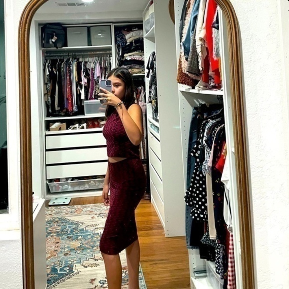 Two piece sweater midi skirt set​ - Picture 5 of 7